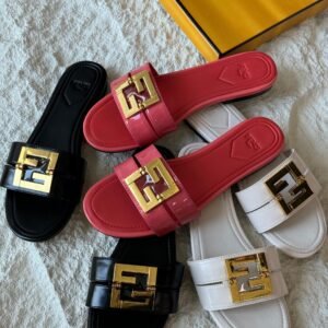 FENDI Leather Ballet Flats