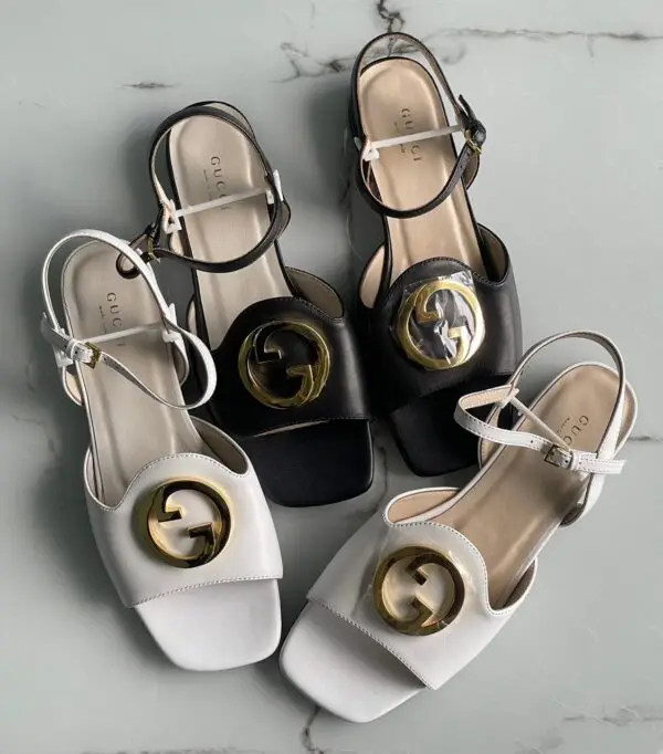 GUCCI GG Logo Leather Sandals