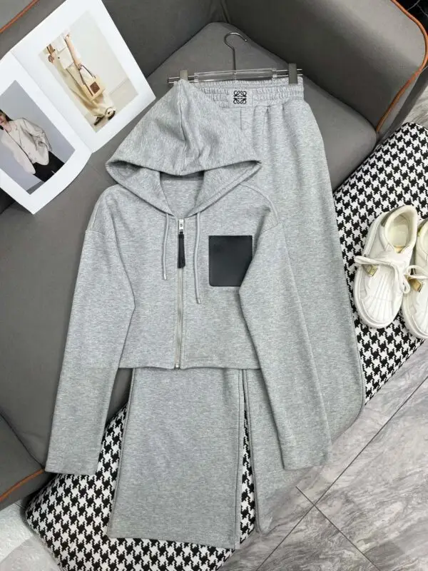 L OE WE Classic Zipper Hoodie