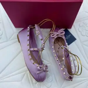 Valentino Garavani Rockstud Ballet Flats
