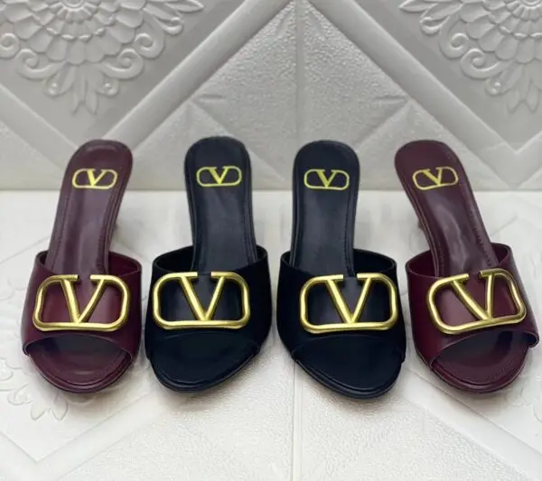 VALENTINO Rockstud Buckle Flat Slipper