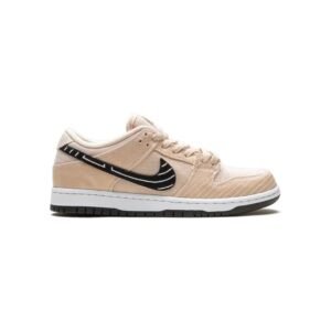 Nike SB Dunk Low