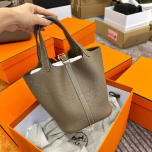 Hermès Picotin Lock 22 Bag